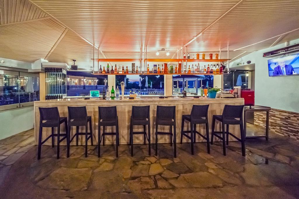 Sintrivanis Resort Beach Paralía Skotínis Dış mekan fotoğraf