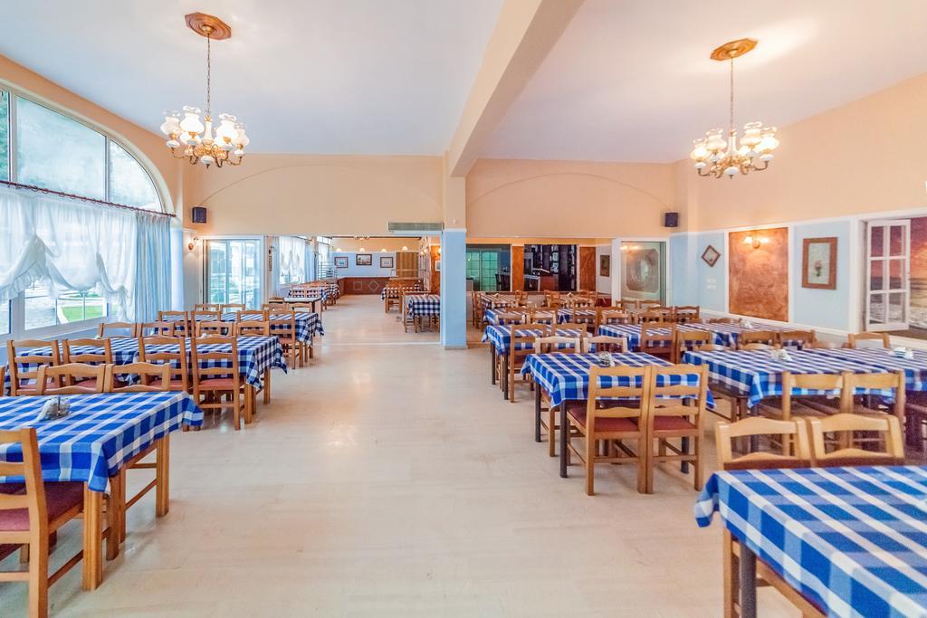 Sintrivanis Resort Beach Paralía Skotínis Dış mekan fotoğraf