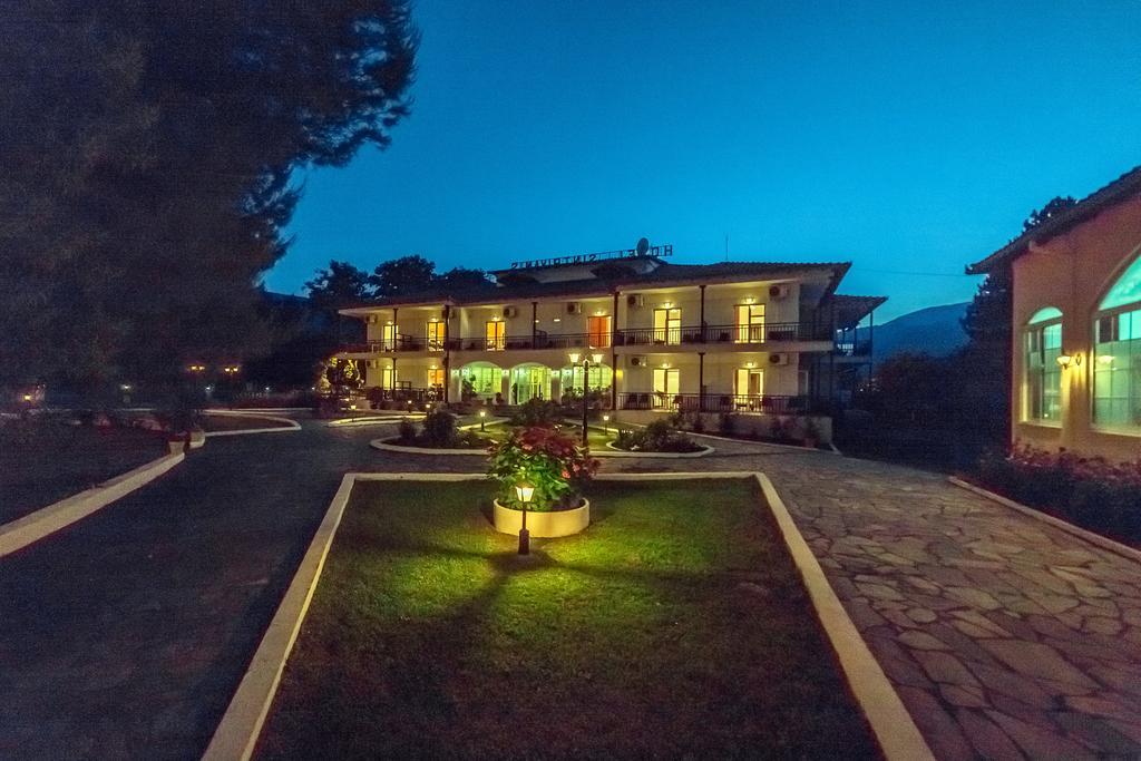 Sintrivanis Resort Beach Paralía Skotínis Dış mekan fotoğraf