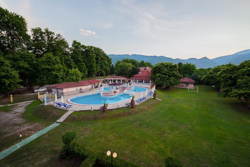 Sintrivanis Resort Beach Paralía Skotínis Dış mekan fotoğraf