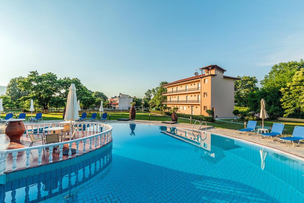 Sintrivanis Resort Beach Paralía Skotínis Dış mekan fotoğraf